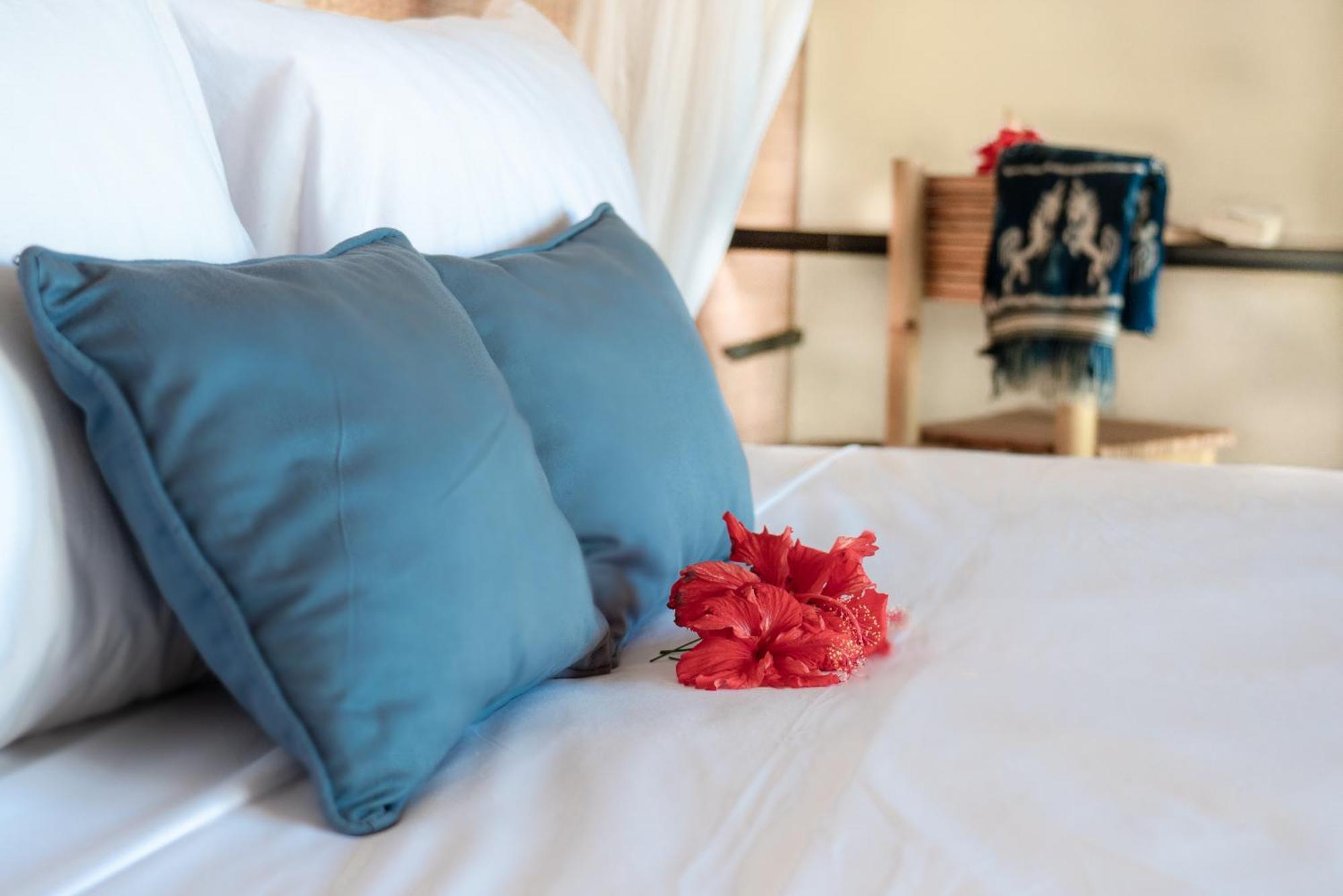 Maringi Sumba By The Sumba Hospitality Foundation Waikelo エクステリア 写真