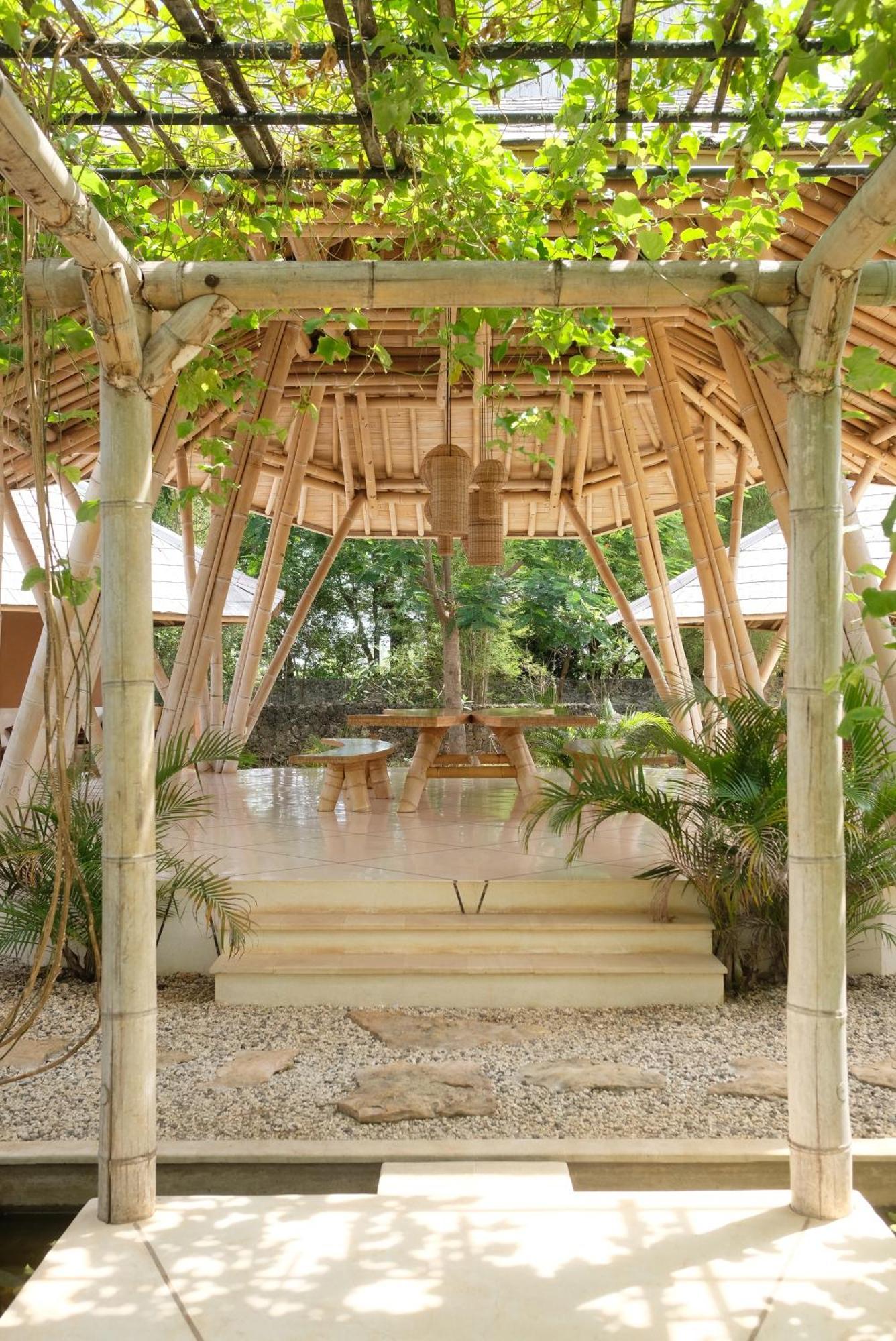 Maringi Sumba By The Sumba Hospitality Foundation Waikelo エクステリア 写真